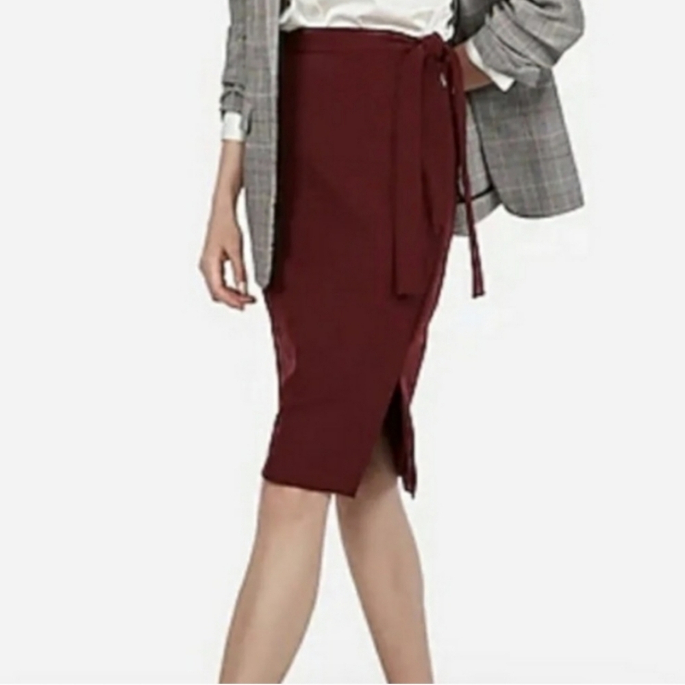 Express Skirt with Side Tie Detail